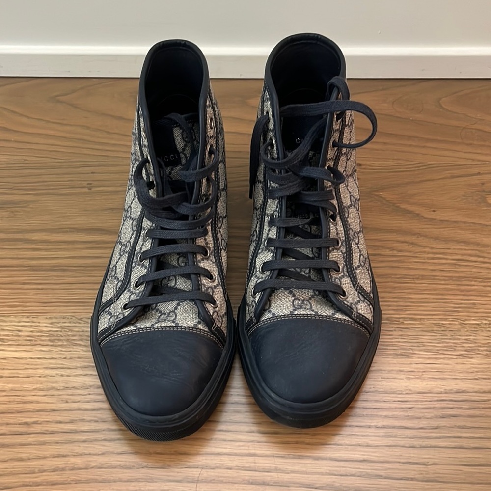 Authentic Gucci GG Supreme High sneakers size 8.5 G